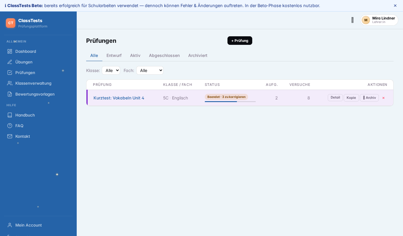 Prüfungen-Liste mit Status-Badges